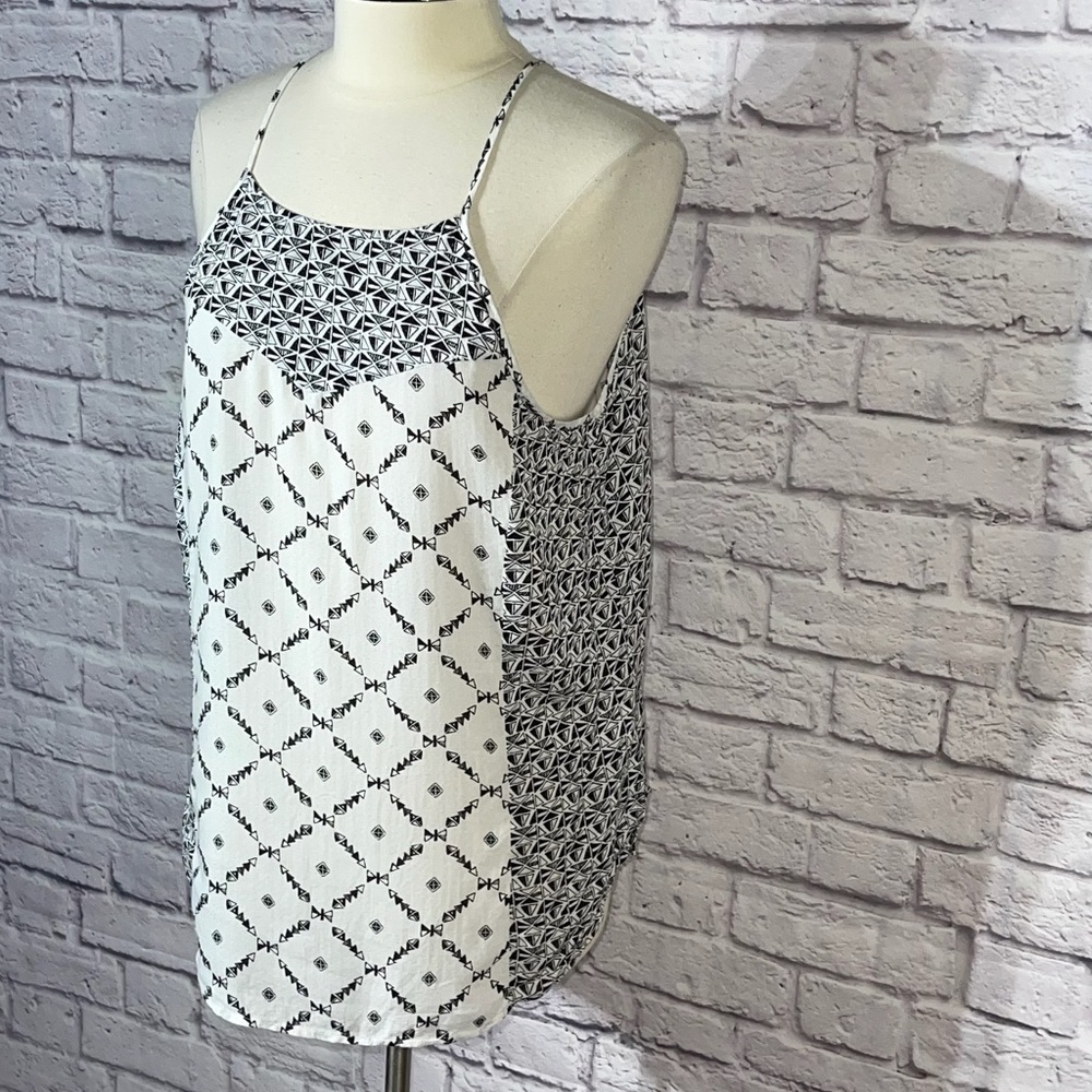 Lucky Brand Black and White High Neck Printed BOHO Loose Fit Tank - Picture 4 of 7